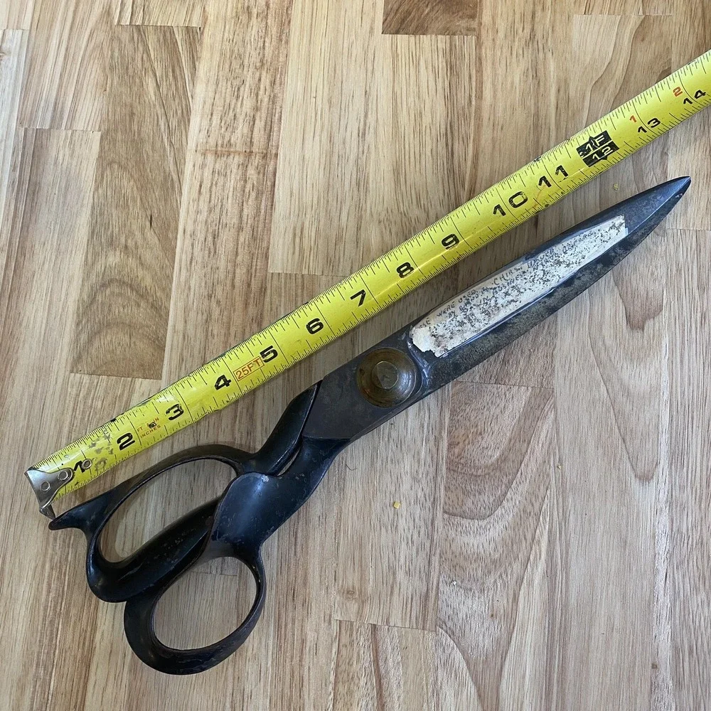 Antique Tailor Scissors‎ 13
